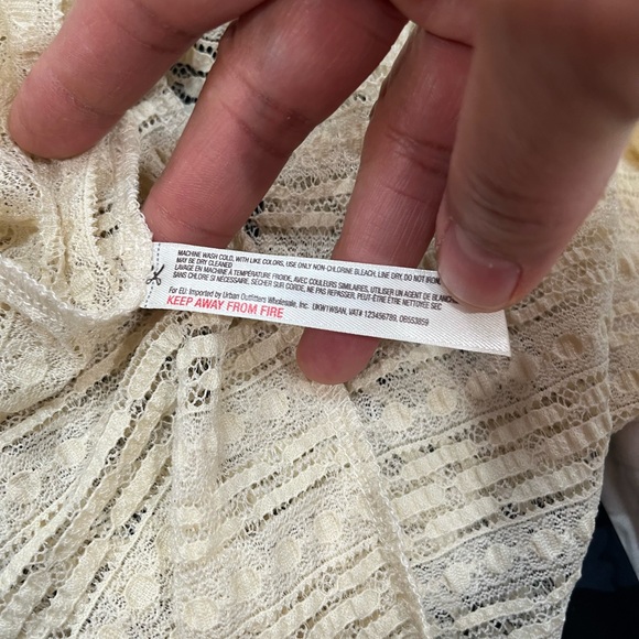 Free People Intimately Love Story Cream Lace‎ Slip Dress Sz. M NWT - Picture 8 of 14